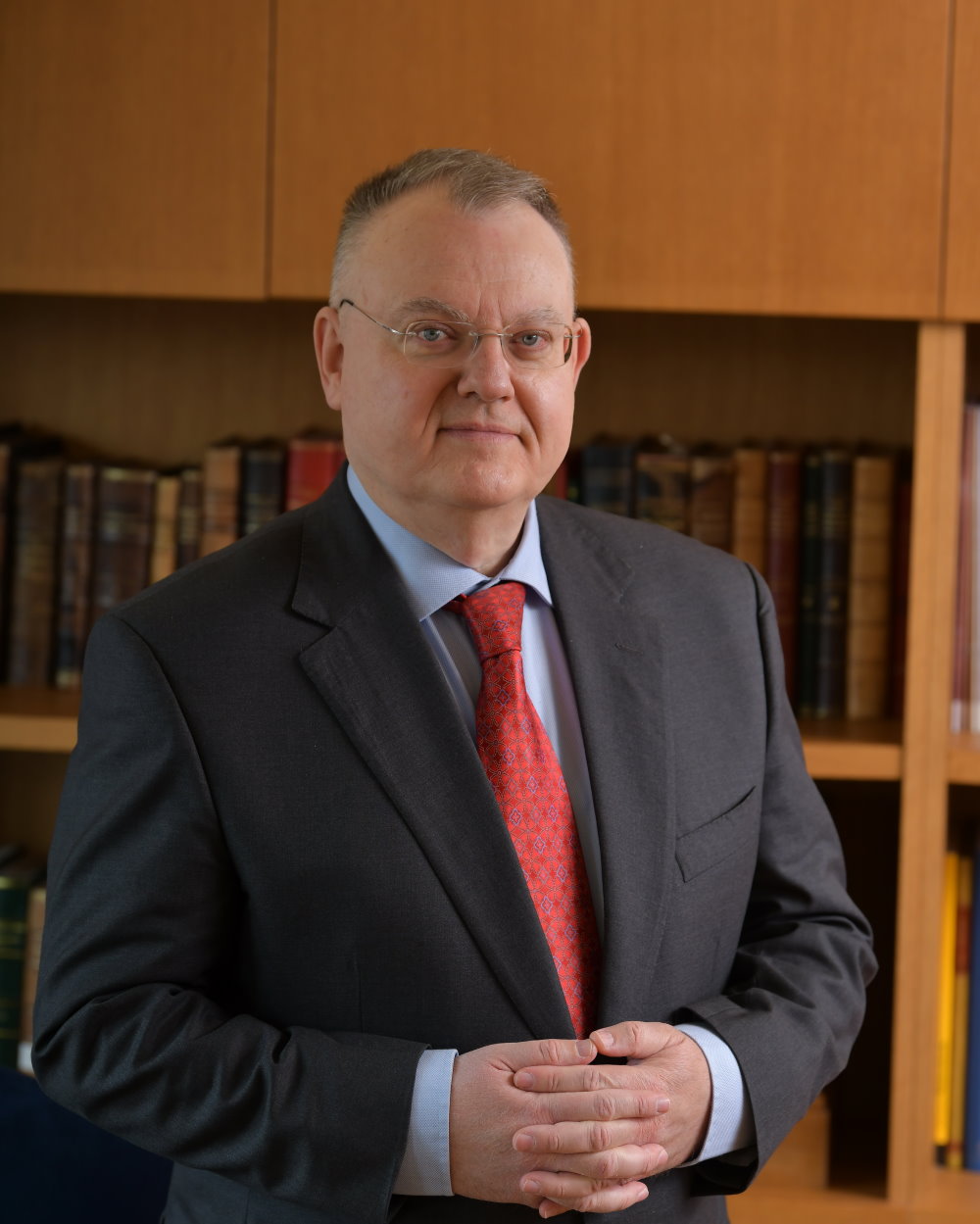Dr Nikolaos Lyberis